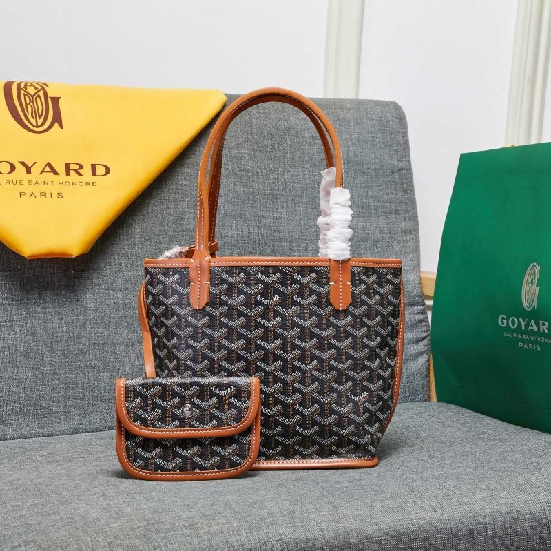Go*ard shopping bags